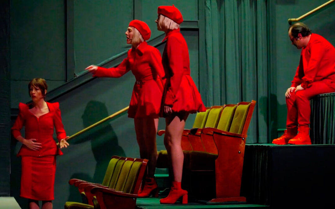 Ás oito da tarde, cando morren as nais – Centro Dramático Galego